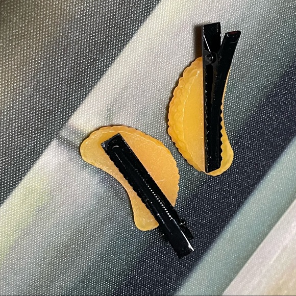 🍊Hair Clips🍊Mandarin Oranges-Super Unique NWOT!! - Picture 6 of 7